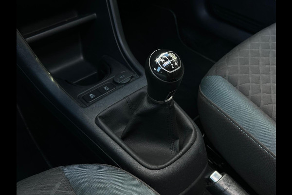 Volkswagen up! 1.0 TSI BMT cross up! IQ-Drive, Airco, Bluetooth, Cruise, Pano, Stoelverwarming, PDC
