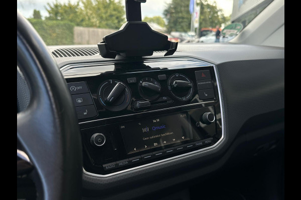 Volkswagen up! 1.0 TSI BMT cross up! IQ-Drive, Airco, Bluetooth, Cruise, Pano, Stoelverwarming, PDC