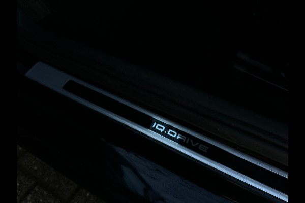 Volkswagen up! 1.0 TSI BMT cross up! IQ-Drive, Airco, Bluetooth, Cruise, Pano, Stoelverwarming, PDC