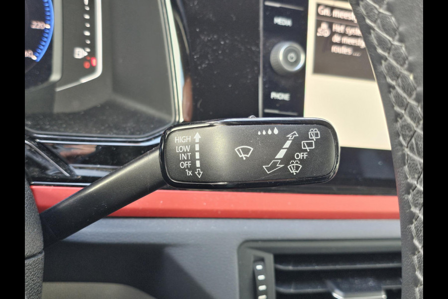 Volkswagen Polo 1.0 TSI Beats Adaptieve Cruise Control | Zeer netjes | Beats geluidssysteem | Adaptive cruise control | Virtual cockpit etc.