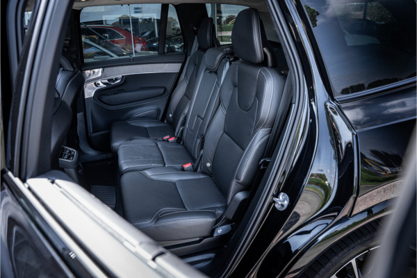 Volvo XC90 T8 Plug-in hybrid AWD ULTRA DARK **Lucht vering** Trekhaak**Panodak B&W**Stoelventilatie+Massage