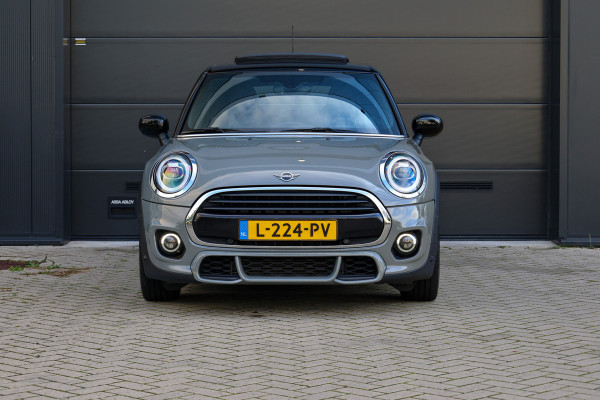 MINI 5-deurs 1.5 Cooper Dalston Edition | JCW | PANO | CARPLAY | KEYLESS | STOELVERWARMING |