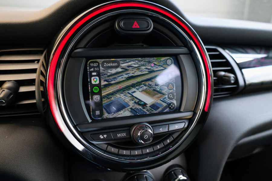 MINI 5-deurs 1.5 Cooper Dalston Edition | JCW | PANO | CARPLAY | KEYLESS | STOELVERWARMING |