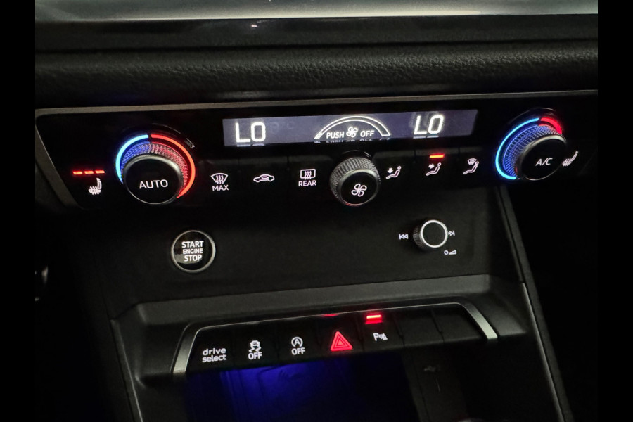 Audi Q3 Sportback 35 TFSI S Line Competiti Pano|Memory|Sonos