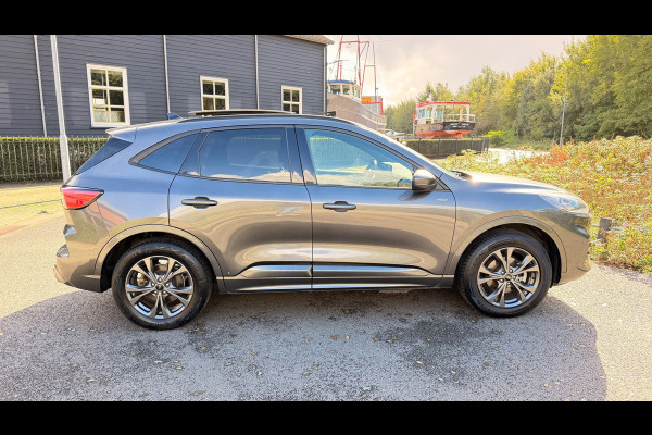 Ford Kuga 2.5 PHEV ST-LINE X PANORAMDAK LEER NAVI CAMERA ELECTR TREKHAAK