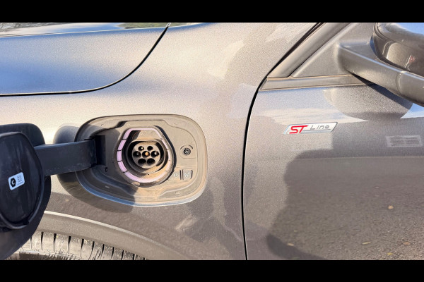 Ford Kuga 2.5 PHEV ST-LINE X PANORAMDAK LEER NAVI CAMERA ELECTR TREKHAAK