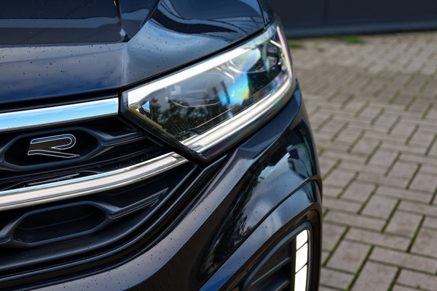 Volkswagen T-Roc 1.5 TSI R-Line | BTW | PANO | IQ-LIGHT | BEATS | ADAPTIEVE DEMPERS | KEYLESS |