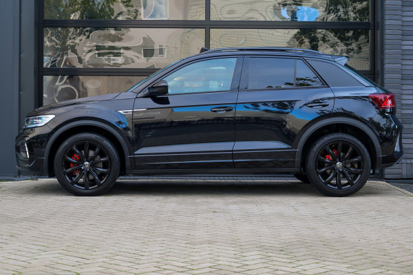 Volkswagen T-Roc 1.5 TSI R-Line | BTW | PANO | IQ-LIGHT | BEATS | ADAPTIEVE DEMPERS | KEYLESS |