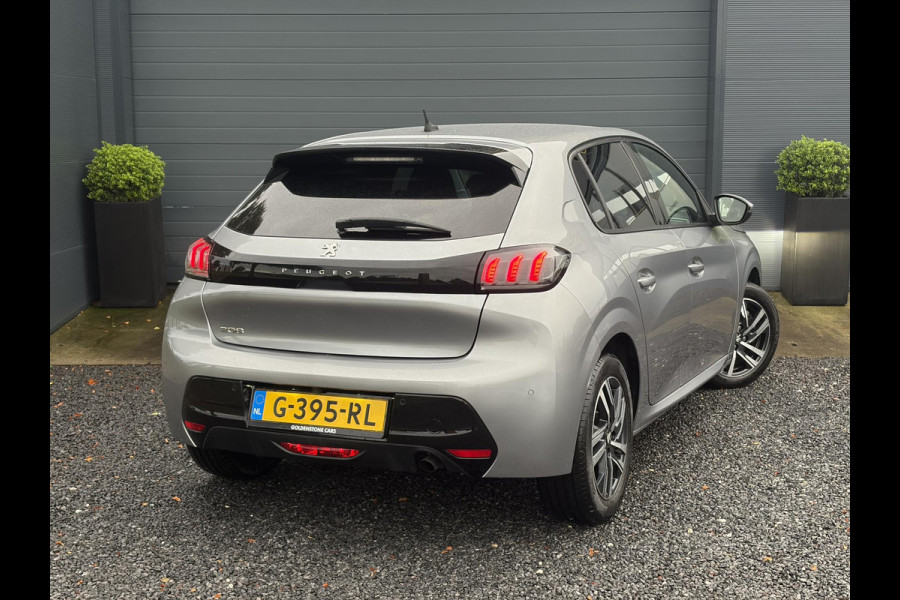 Peugeot 208 1.2 PureTech Allure ✓101pk✓D-riem vv 10-2025✓Dealer Onderhouden✓Carplay✓Draadloze telefoonlader✓360 ° Camera✓Afn Trekhaak✓Navi✓Clima✓Cruise✓Lm velgen✓6 Bak✓Keyless✓Halfleder✓Rijstrooksensor✓Pdc V+A✓N.A.P✓Apk tot 09-2028