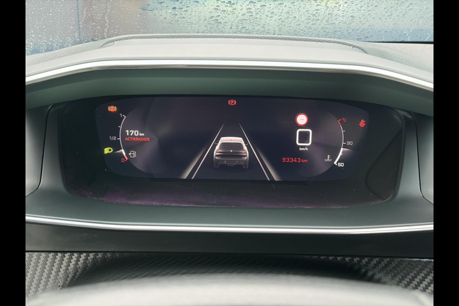 Peugeot 208 1.2 PureTech Allure ✓101pk✓D-riem vv 10-2025✓Dealer Onderhouden✓Carplay✓Draadloze telefoonlader✓360 ° Camera✓Afn Trekhaak✓Navi✓Clima✓Cruise✓Lm velgen✓6 Bak✓Keyless✓Halfleder✓Rijstrooksensor✓Pdc V+A✓N.A.P✓Apk tot 09-2028