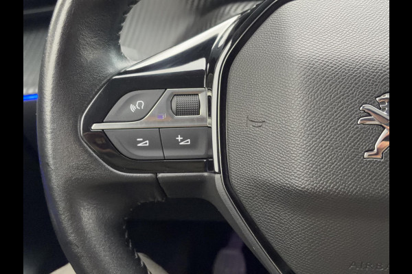 Peugeot 208 1.2 PureTech Allure ✓101pk✓D-riem vv 10-2025✓Dealer Onderhouden✓Carplay✓Draadloze telefoonlader✓360 ° Camera✓Afn Trekhaak✓Navi✓Clima✓Cruise✓Lm velgen✓6 Bak✓Keyless✓Halfleder✓Rijstrooksensor✓Pdc V+A✓N.A.P✓Apk tot 09-2028