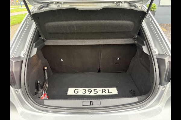 Peugeot 208 1.2 PureTech Allure ✓101pk✓D-riem vv 10-2025✓Dealer Onderhouden✓Carplay✓Draadloze telefoonlader✓360 ° Camera✓Afn Trekhaak✓Navi✓Clima✓Cruise✓Lm velgen✓6 Bak✓Keyless✓Halfleder✓Rijstrooksensor✓Pdc V+A✓N.A.P✓Apk tot 09-2028