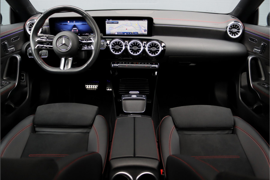 Mercedes-Benz CLA-Klasse Shooting Brake 250 e AMG Line | Facelift | Panoramadak | Memory | Distronic+ | Advanced Sound System | Keyless Go | Verwarmd Stuurwiel | Augmented Reality |