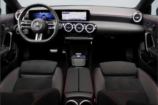 Mercedes-Benz CLA-Klasse Shooting Brake 250 e AMG Line | Facelift | Panoramadak | Memory | Distronic+ | Advanced Sound System | Keyless Go | Verwarmd Stuurwiel | Augmented Reality |