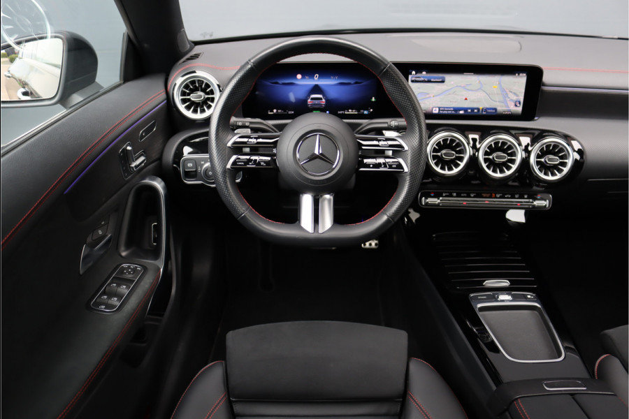 Mercedes-Benz CLA-Klasse Shooting Brake 250 e AMG Line | Facelift | Panoramadak | Memory | Distronic+ | Advanced Sound System | Keyless Go | Verwarmd Stuurwiel | Augmented Reality |