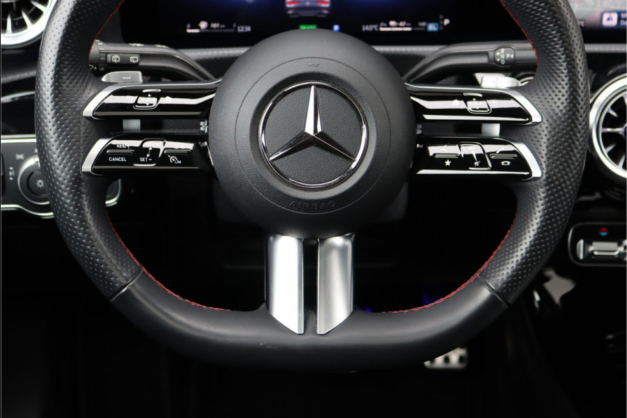 Mercedes-Benz CLA-Klasse Shooting Brake 250 e AMG Line | Facelift | Panoramadak | Memory | Distronic+ | Advanced Sound System | Keyless Go | Verwarmd Stuurwiel | Augmented Reality |