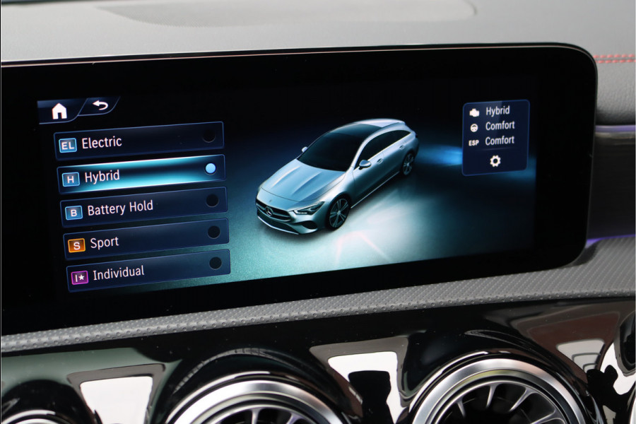 Mercedes-Benz CLA-Klasse Shooting Brake 250 e AMG Line | Facelift | Panoramadak | Memory | Distronic+ | Advanced Sound System | Keyless Go | Verwarmd Stuurwiel | Augmented Reality |