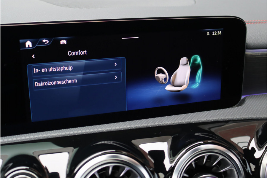 Mercedes-Benz CLA-Klasse Shooting Brake 250 e AMG Line | Facelift | Panoramadak | Memory | Distronic+ | Advanced Sound System | Keyless Go | Verwarmd Stuurwiel | Augmented Reality |