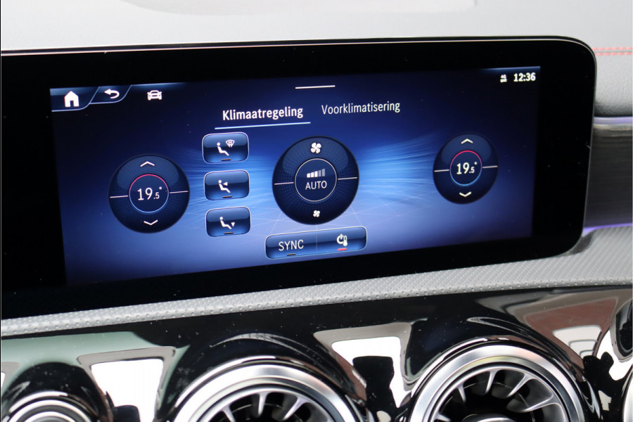 Mercedes-Benz CLA-Klasse Shooting Brake 250 e AMG Line | Facelift | Panoramadak | Memory | Distronic+ | Advanced Sound System | Keyless Go | Verwarmd Stuurwiel | Augmented Reality |