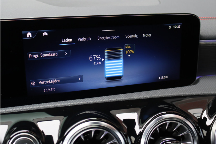 Mercedes-Benz CLA-Klasse Shooting Brake 250 e AMG Line | Facelift | Panoramadak | Memory | Distronic+ | Advanced Sound System | Keyless Go | Verwarmd Stuurwiel | Augmented Reality |