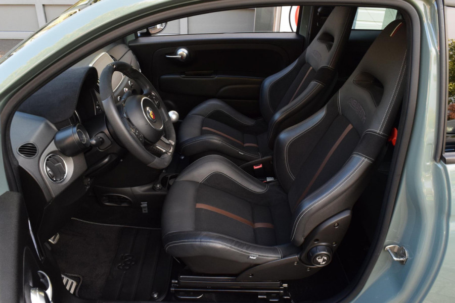 Abarth 500 1.4 T-Jet 180pk|70th Anniversary|1 van 1949