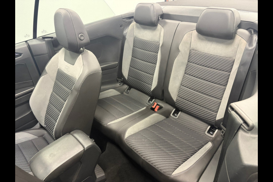 Volkswagen T-Roc Cabrio 1.5 TSI R-Line*Winterpakket*Apple/ Anroid*PDC*LED*Navi*Camera*