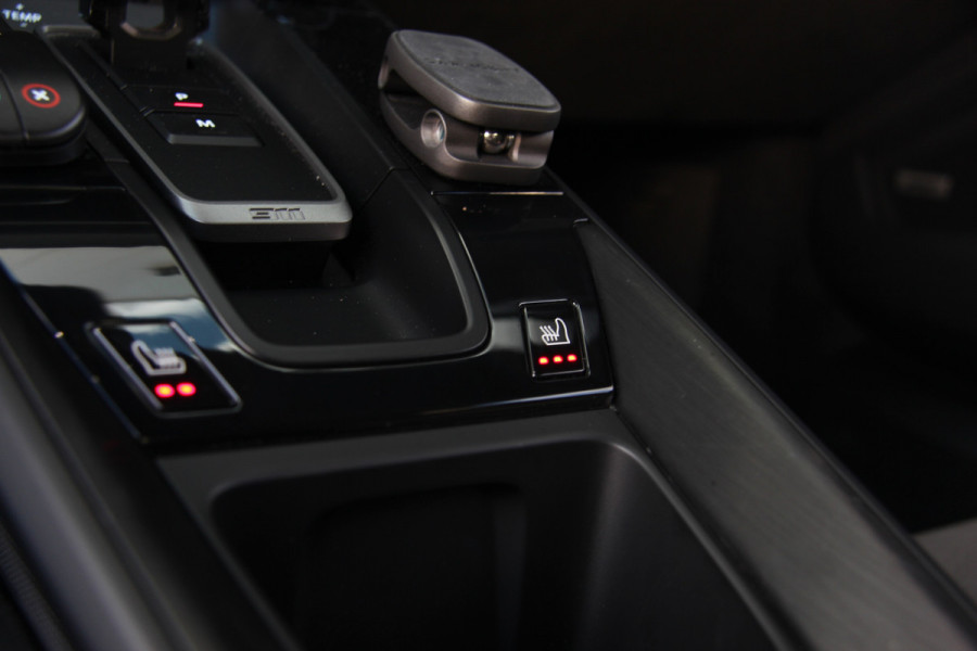 Porsche 911 3.0 Carrera GTS | Sport Chrono | Matrix LED | BOSE | Camera | Keyless