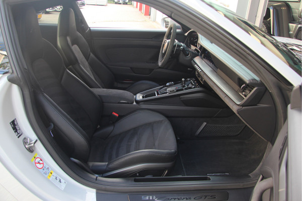 Porsche 911 3.0 Carrera GTS | Sport Chrono | Matrix LED | BOSE | Camera | Keyless