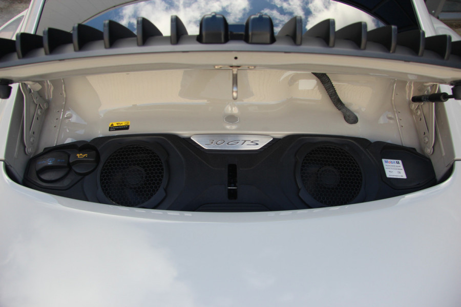 Porsche 911 3.0 Carrera GTS | Sport Chrono | Matrix LED | BOSE | Camera | Keyless
