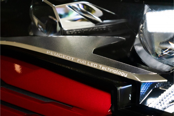 Peugeot 3008 1.6 HYbrid 225 GT 225 PK | Plug-in Hybrid | Panoramadak | ACC | Rouge Ultimate | Sfeer | VOL! 12 MND Garantie
