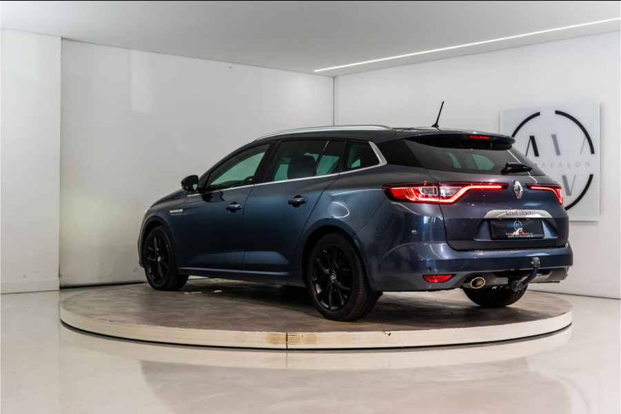 Renault Mégane Estate 1.3 TCe Bose 141PK NL AUTO+NAP | Trekhaak | Camera&Aut. Inparkeren | Blind Spot | Titanium Grey