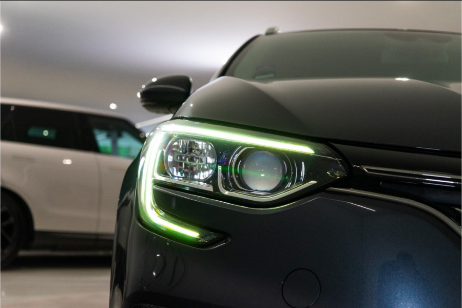 Renault Mégane Estate 1.3 TCe Bose 141PK NL AUTO+NAP | Trekhaak | Camera&Aut. Inparkeren | Blind Spot | Titanium Grey