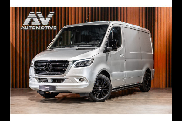 Mercedes-Benz Sprinter 317 170 PK | ACC | LED Koplampen | Camera | Blind Spot | Sortimo inrichting | Navigatie | CarPlay | Stoelverwarming | MBUX | Climate control | DAB | Dealer onderhouden | Nieuwe APK