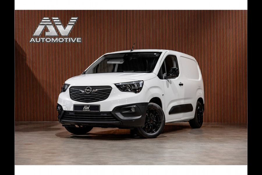 Opel Combo 1.5D | CarPlay | Cruise control | Stuurwielverwarming | 3-Zitter | Airco | DAB | Nieuwe APK