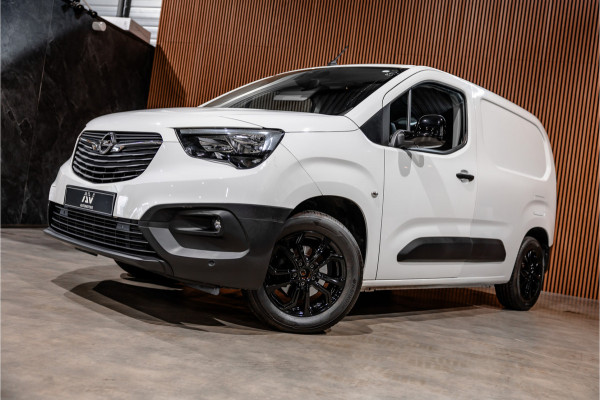 Opel Combo 1.5D | CarPlay | Cruise control | Stuurwielverwarming | 3-Zitter | Airco | DAB | Nieuwe APK