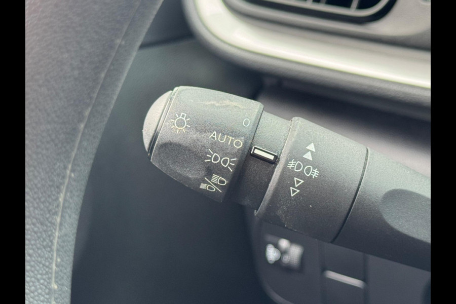 Citroën C3 1.2 PT 83 Feel | Navi | Apple Carplay | Parkeersensoren | Prijs is rijklaar