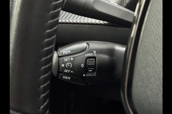 Peugeot 208 1.2 PT 100 Allure | Panoramadak | Apple Carplay | Parkeercamera | Prijs is rijklaar incl. garantie