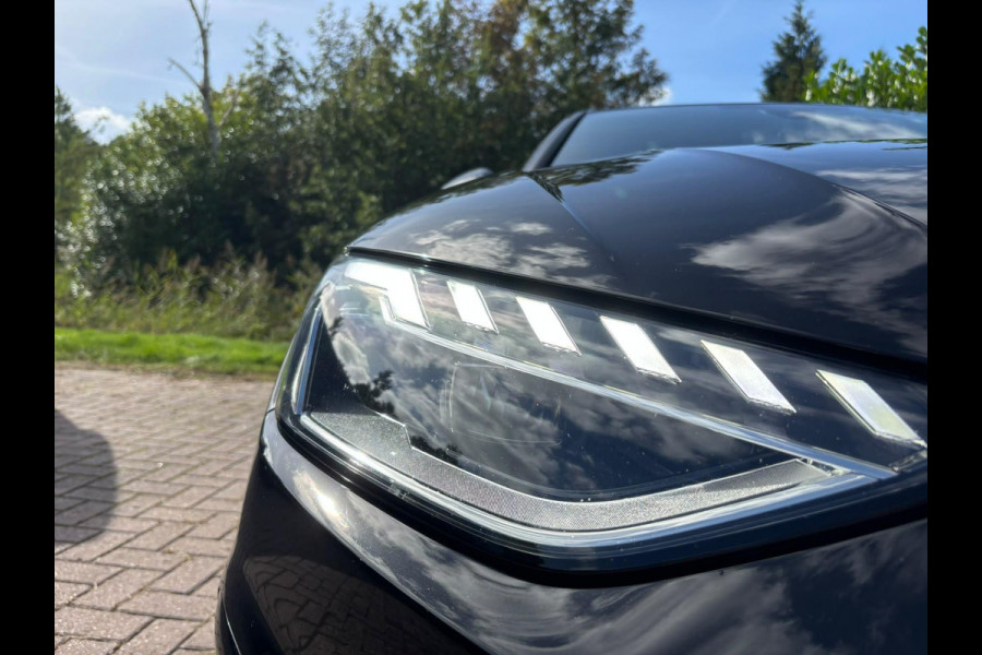 Audi A4 Avant 35 TFSI S edition 150PK | S-Line | Adapt. Cruise | Elektr. Klep | Climate Control | Matrix-Led | Zwart Optiek