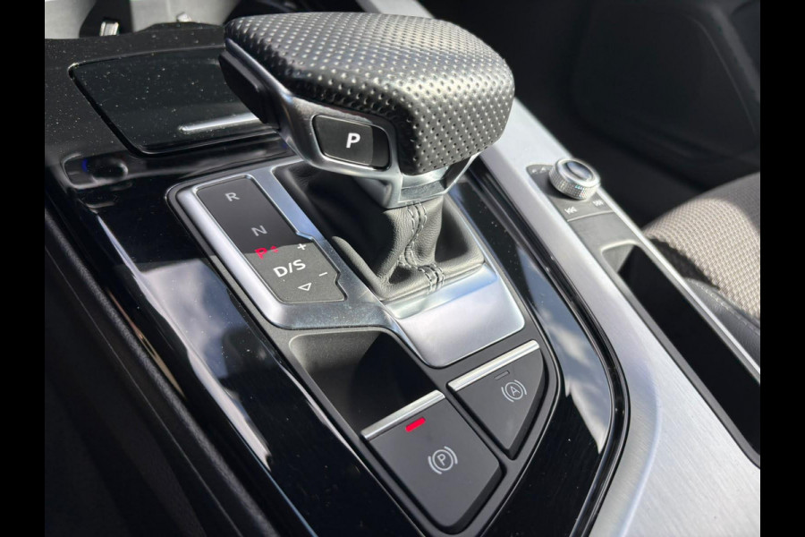 Audi A4 Avant 35 TFSI S edition 150PK | S-Line | Adapt. Cruise | Elektr. Klep | Climate Control | Matrix-Led | Zwart Optiek
