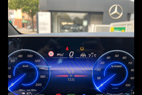 Mercedes-Benz Eqv 300 L2 AVANTGARDE ** LED, NAVI+, LEDER, BURM, STOELVENT, LUCHTVERING, 18-inch LMV ** 40k onder NP - ex. MB-AG ** ** INFORMEER OOK NAAR ONZE AANTREKKELIJKE FINANCIAL-LEASE TARIEVEN **