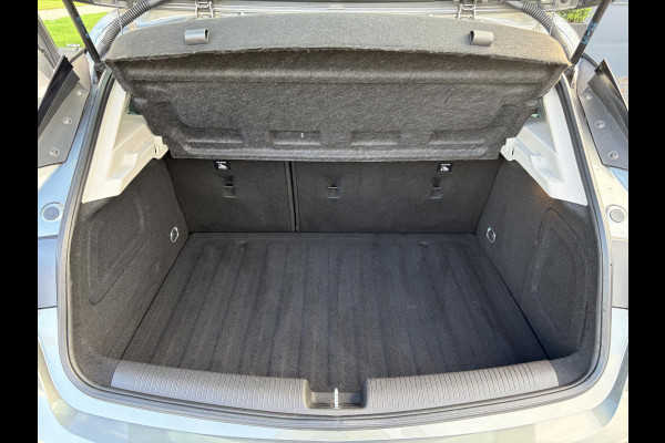 Opel Astra 1.0 Online Edition ✓2e Eigenaar✓Trekhaak✓Carplay✓Dealer Onderhouden✓Navi✓105pk✓Pdc V+A✓Clima✓Cruise✓Lm velgen✓N.A.P✓Apk tot 05-2027