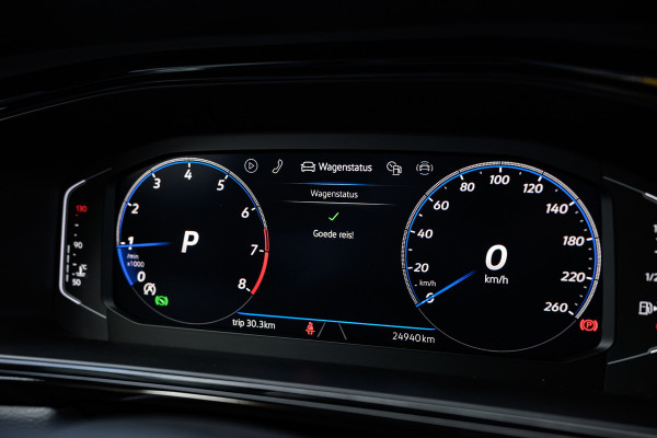 Volkswagen T-Roc 1.5 TSI R-Line Pano/Matrix/Camera/Keyless/ACC