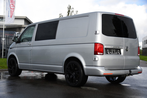 Volkswagen Transporter 2.0 TDI L2H1 DC PB Edition MARGE! Cruise, Carplay, Airco, 150pk, Sensoren, Trekhaak, Multimedia, Automaat, Uniek!