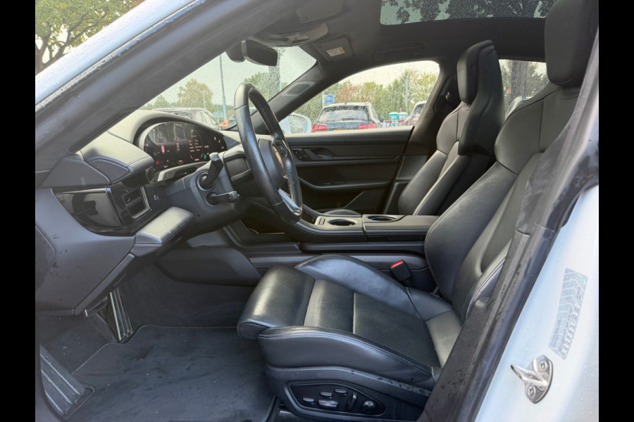 Porsche Taycan Turbo 93 kWh / Panoramadak / 360Camera / Head-up / Burmester / Luchtvering / 20'' / InnoDrive / Sportchrono+Design / Keyless / Adaptieve Stoelen / Dodehoek / DAB / Warmtepomp
