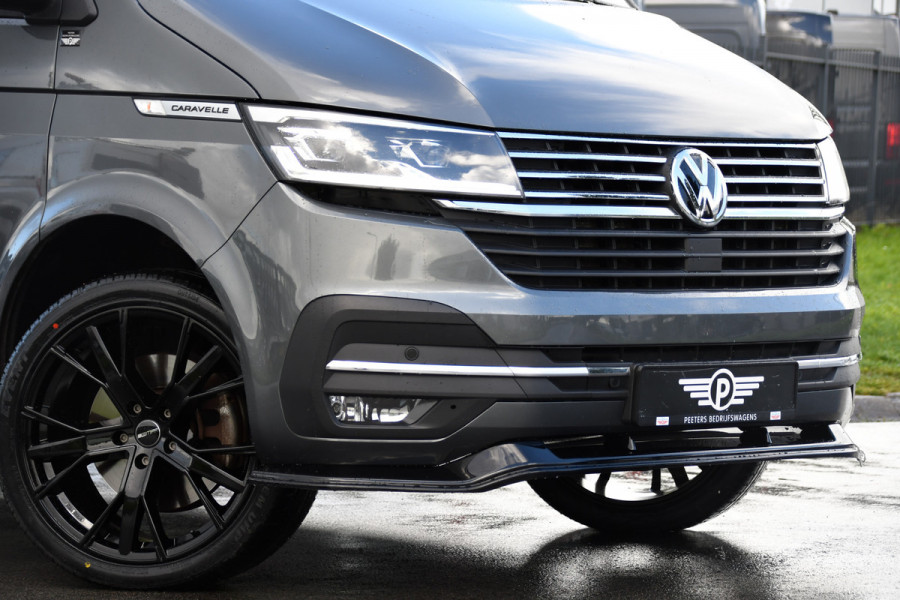 Volkswagen Transporter 2.0 TDI L2H1 30 DC Caravelle FULL OPTIONS! Adaptieve Cruise, Camera, Carplay, 2 x Schuifdeur, Leder, LED, 204pk, Automaat, Clima, Stoelverwarming, Uniek!