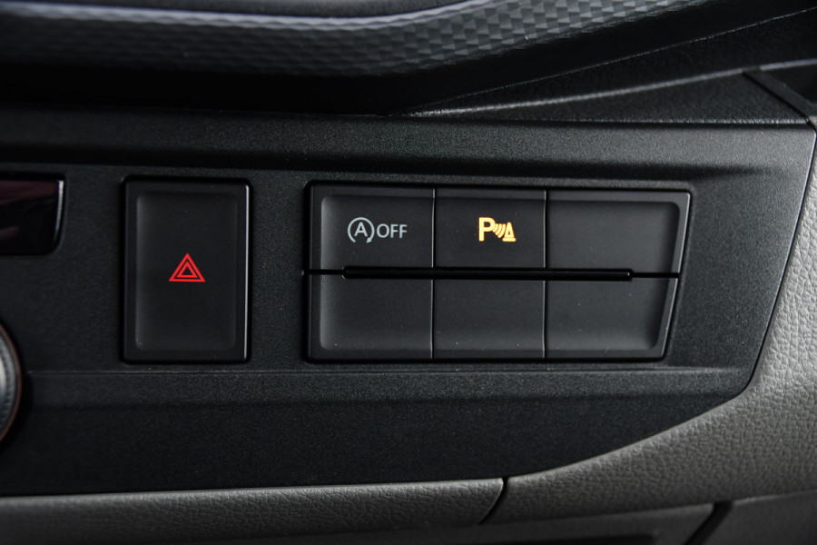 Volkswagen Transporter 2.0 TDI L1H1 30 PB Edition Camera, Cruise, Carplay, Trekhaak, Sensoren, Automaat, 150pk, Multimedia, Uniek!