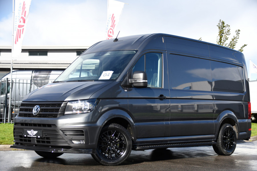 Volkswagen Crafter 35 2.0 TDI L3H3 PB Edition Camera, Cruise, Carplay, 140pk, Trekhaak, Carbolt, Automaat, Sensoren, Geveerde stoel, Uniek!