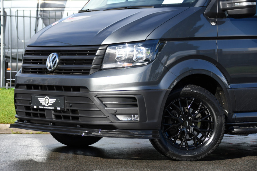 Volkswagen Crafter 35 2.0 TDI L3H3 PB Edition Camera, Cruise, Carplay, 140pk, Trekhaak, Carbolt, Automaat, Sensoren, Geveerde stoel, Uniek!