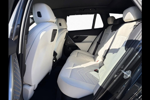 BMW 5 Serie Touring 550e xDrive M-SPORT Pro ** PANO, IVORY LEDER, TREKH, 20-inch LMV, ADAPT. M-ONDERST. ** 1e EIG - UNGALLFREI - Ex. BMW ** ** INFORMEER OOK NAAR ONZE AANTREKKELIJKE FINANCIAL-LEASE TARIEVEN **