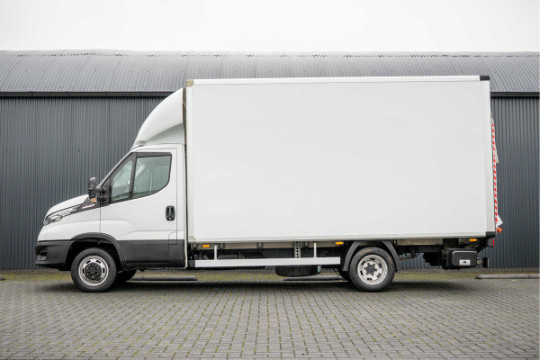 Iveco Daily 35C18 | Bakwagen met laadklep | N1 | Automaat | Trekhaak | Cruise | 180PK | Euro 6 | Climatronic |